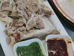 -诺敏塔拉奶茶-布里亚特包子-手把肉(锦都会店)