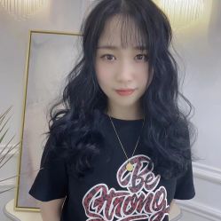 -Coo Hair salon