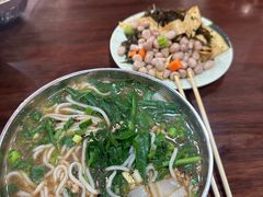 -老仓醋米线(万达店)