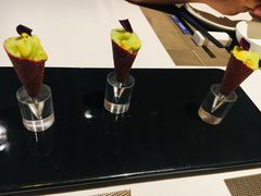 鳄梨脆卷-若蘭慈·无国界素食料理(欢乐海岸店)