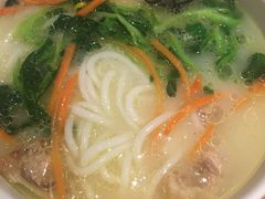 鸡汤米线-云海肴·汽锅鸡·云南菜(广安门天虹店)
