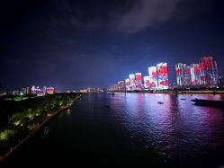 -Zoolung Zoolung动物主题公园(海信广场店)