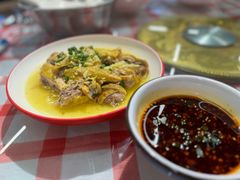-洪霞餐馆·川菜·鲜货现炒(两江春城店)