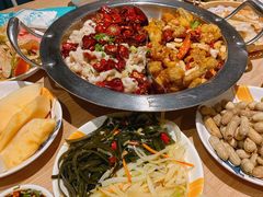 脆鱼田鸡/田鸡脆鱼(小-小鱼小牛·鱼牛干锅·脆鱼火锅(世欧广场店)