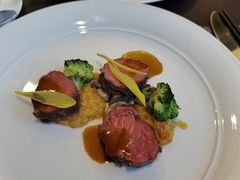 -广州文华东方酒店·悦铂尼西餐厅