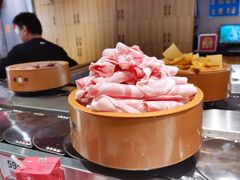 -龍歌自助小火锅(市南金茂湾店)