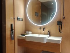 -全季酒店(上海徐家汇肇嘉浜路店)