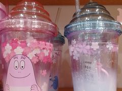 -名创优品(中原万达2F店)