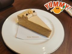 -Fridi Patisserie Cafe