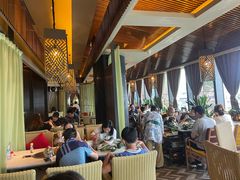 靠窗位-润园四季椰子鸡火锅(海上世界店)