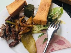 -东方红海鲜百汇(国际大厦店)