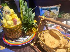 一只菠萝冰淇淋-泰妃殿(武汉首店)