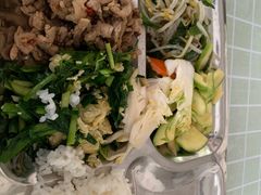 -青岛中升沃茂沃尔沃4S店(市北店)