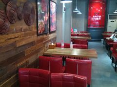大堂-愉肴麻辣香锅(中山路店)