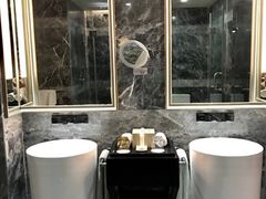 -榛悦隆堡成都酒店(春熙路太古里店)