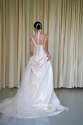 点击看大图 -GODDESS WHITE婚纱礼服(鹏城动力大厦店)