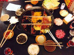 -岗上渣渣老火锅(两路口店)