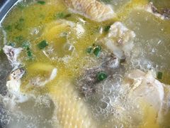 -品鲜村农家菜·阳澄湖大闸蟹(总店)