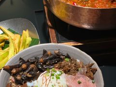 -Ameigo梅果·云贵川bistro(长宁来福士店)