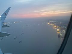 -东方航空(虹桥路店)