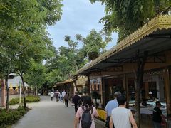 -一寨两国风景区