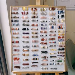 -纤纤玉手美甲美睫美容