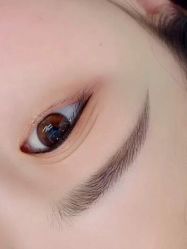 -莲姿娜·半永久纹眉皮肤管理
