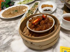 -香港百合居(LCM置汇旭辉广场店)