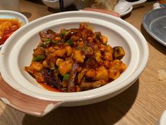 -宽鲜锅贴家常菜(永旺东部购物中心香港中路店)