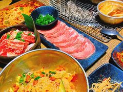 -鑫釜山海鲜烧烤(鑫丰国际店)