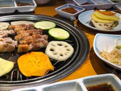 -唯成•韩国炭火烤肉 유성고기