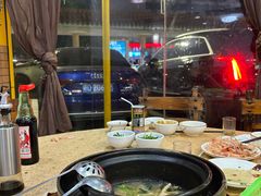 -濠轩阁特色生蚝火锅(水湾路店)