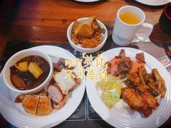 -四海一家自助餐(益田假日广场店)