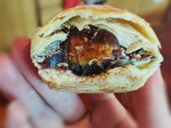 豆沙蛋黄酥-闻酥园(大慈寺店)