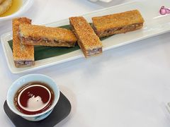 香煎芋头糕-东豪园林海鲜酒家(南港路辅路店)