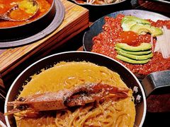 辣奶油佐大虾意面-Fuzzy Bistro 浮几韩餐·茶酒馆