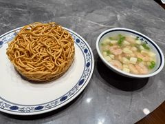虾仁两面黄-王家沙点心店(南京西路总店)