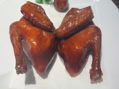 脆皮乳鸽-新荣记(BFC外滩金融中心店)