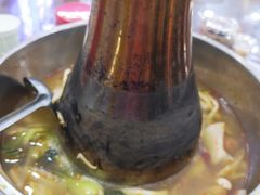 -撒拉人家.酸菜牦牛肉火锅