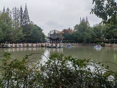 -汇龙潭