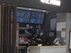 -荀记肉夹馍(三八家乐福店)