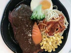 -汤姆家的牛排意面披萨(融创茂店)