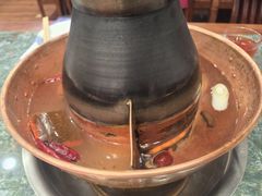 -楼外楼大刀肉传统火锅(西安大路店)