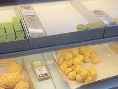 -酥大興·新国潮糕点配茶饮(龙岗万达黑金店)