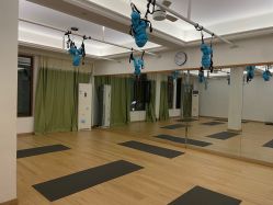 -依灵瑜伽普拉提连锁