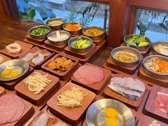 -银米·云南传统过桥米线(双廊黑金冠店)