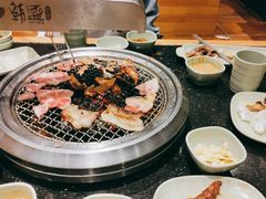 -韩盛炭火烤肉(万达广场店)