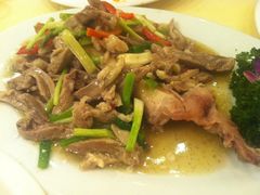 手撕羊腿-阿拉丁新疆风味餐厅·清真(罗廊巷店)