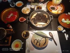 -花潮料理艺食馆(成都万象城店)