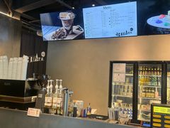 -J Create城市露营咖啡·简餐·宠物(上海动物园店)